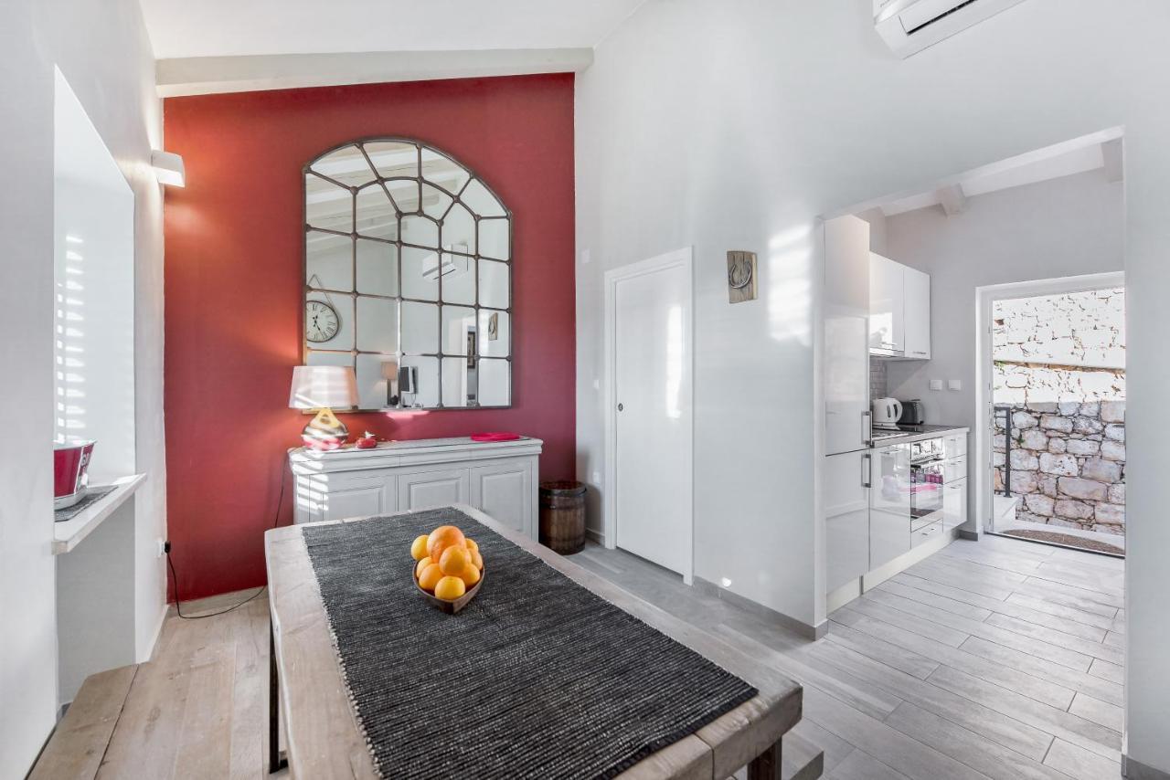 Jully Apartment With Swimming Pool Babino Polje Exterior foto